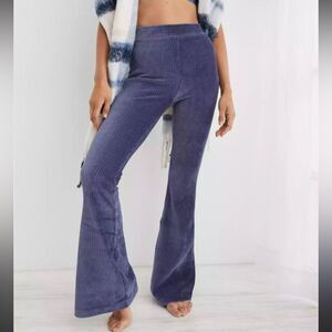 Aerie small blue velour pull on flare leggings sweatpants lounge